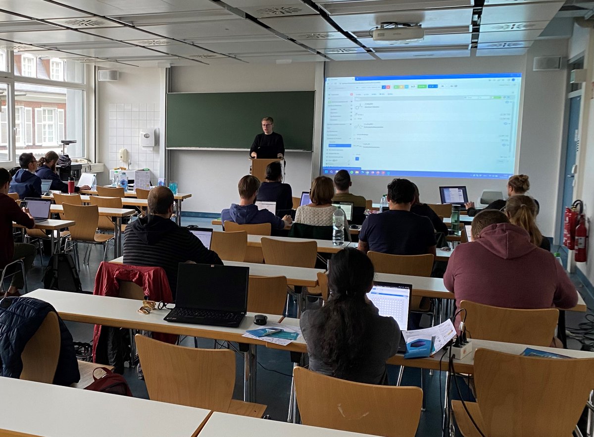 NFDI4Chem tweet media