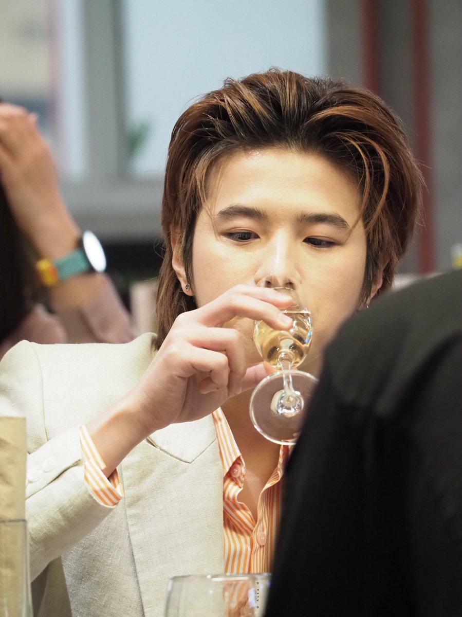 💚 น้ำเปล่าของแปลน 💚😜
#PlanRathavit 
#คนของแปลน