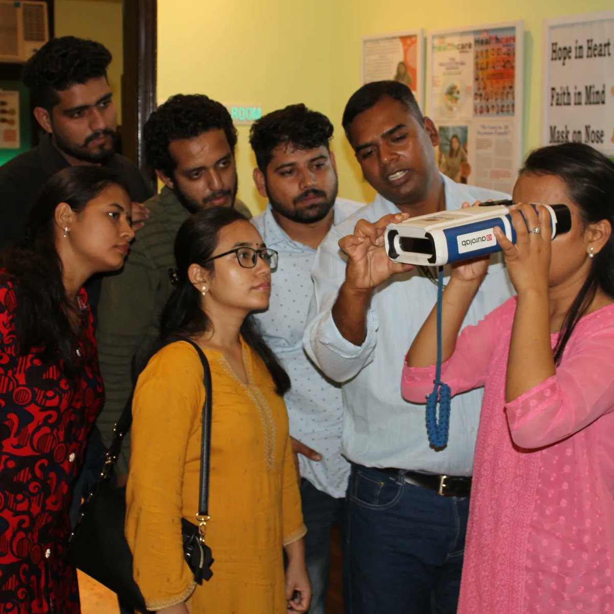 NetramEyeCentre's tweet photo. Netram Eye Institute and Training Centre organized a clinical workshop with O &amp; OD. Twenty young optometrists participated in the course and gained experience with cutting-edge equipment. They acquired the skills of dispensing and patient dealing. https://t.co/MtF2hoyiNG