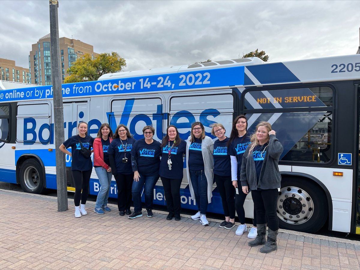 Barrie360's tweet photo. Not sold on phone and online voting?
Here's where the Barrie Votes Bus will be today.
- 9–11am: Georgian College, 1 Georgian Drive
- Noon–2pm: North Barrie Crossing, 547 Cundles Road East
- 3–5pm: Zehrs, 11 Bryne Drive
- 6–8pm: Walmart Superstore Barrie North, 450 Bayfield Street https://t.co/BpDa6Eh2aW