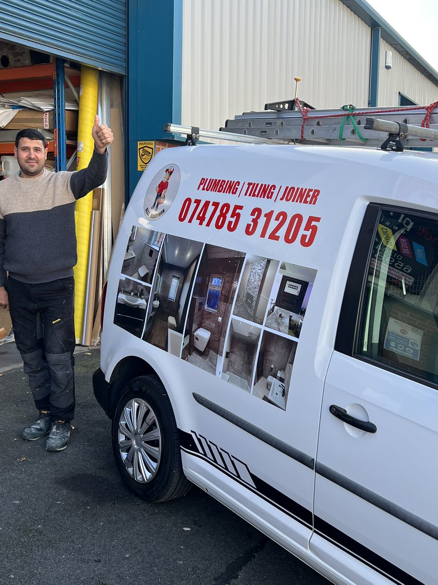 HotPrintDesign's tweet photo. Van graphics #hotprintdesign#bolton#07950288228 https://t.co/RS2lePCdWp