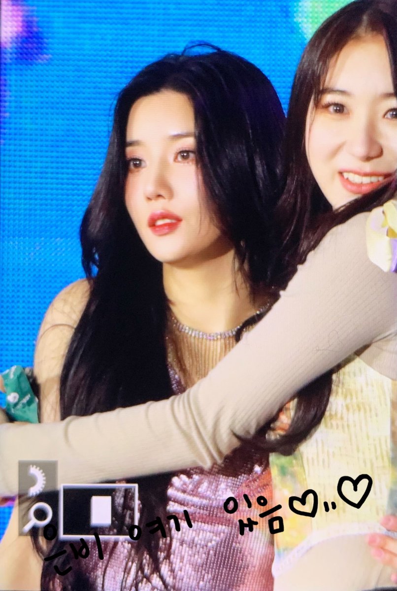 À La Folie on Twitter "221018 권은비 KWONEUNBI Lethality Underwater