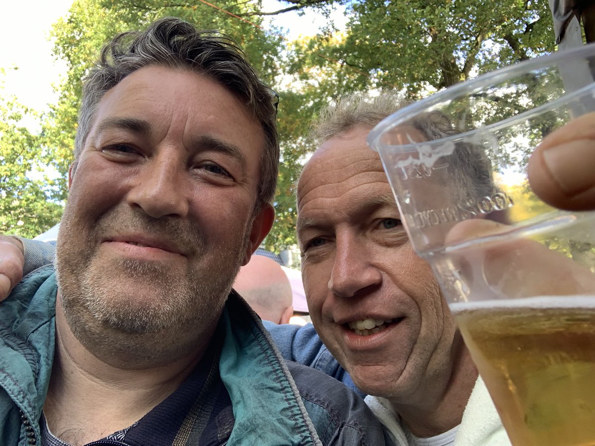 Het is buitengewoon gezet. Aanrader. 821ste editie Zuidlaardermarkt