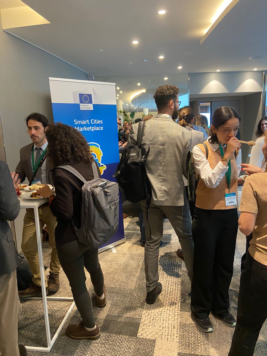 EUSmartCities's tweet photo. At the @eumayors #Investment Forum? Come and meet up in the networking area today 👩‍💻👥

The SCM team is there from🕘to🕠I Session at 🕟

#GreenTransition going strong with #EUCF, #PRORETRO, #INDDHEAT #LIFEPACT #Leuven, #PROPEL, #BAPAURA, #PROSPECTPlus, #PRODESA &amp; many more! https://t.co/5dVH7Vac3K