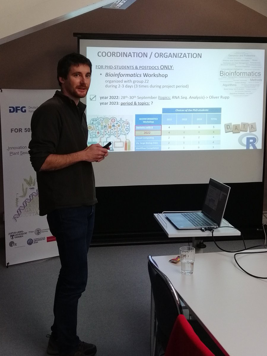DFG_ICIPS's tweet photo. @RomainScalone (scientific coordinator, @jlugiessen) is presenting here to the PhD students and postdocs the different benefits of being members of the @DFG_ICIPS: Soft Skills workshops, Bioinformatics workshops, lab visits, ... https://t.co/lfoRvXPh1l