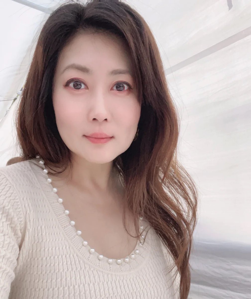 ruby_ruby1314's tweet image. People live for a lifetime. We should look at this colorful world to enjoy life, not to work hard all our lives to live!