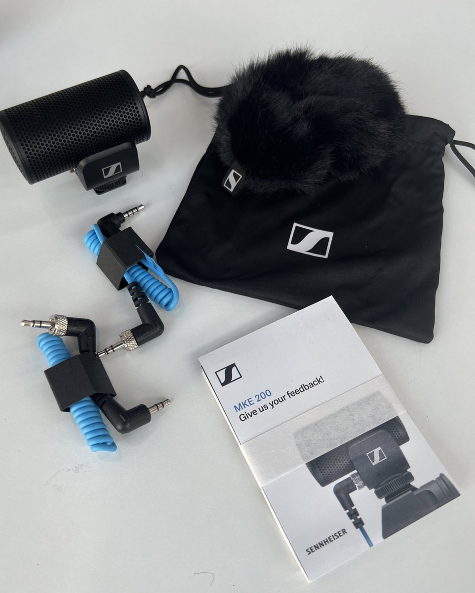 shrutzsharma's tweet photo. #sennheiser’s two audio mics for content creators. Good audio quality &amp; easy to set-up!
#MKE200 
On-Camera/smartphone microphone
₹8,490/-
#XSlav 
Compatible with mobile &amp; computer 
₹4,700/-
@SennheiserIndia @Sennheiser https://t.co/DqPClR9OpA