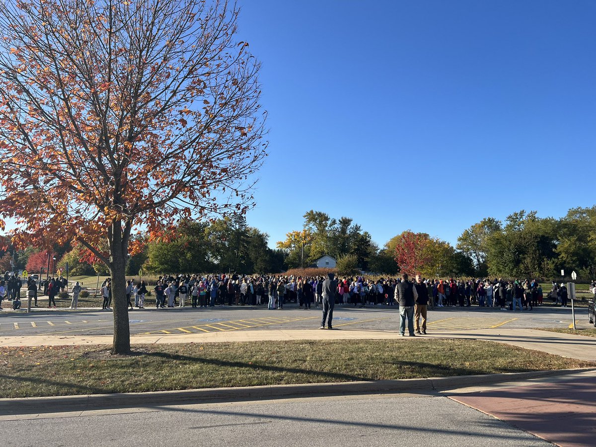 Nothing like starting the 29 degree day with the fire alarm! Great job bolts on handling the *fun* way to start your morning! #nclightning