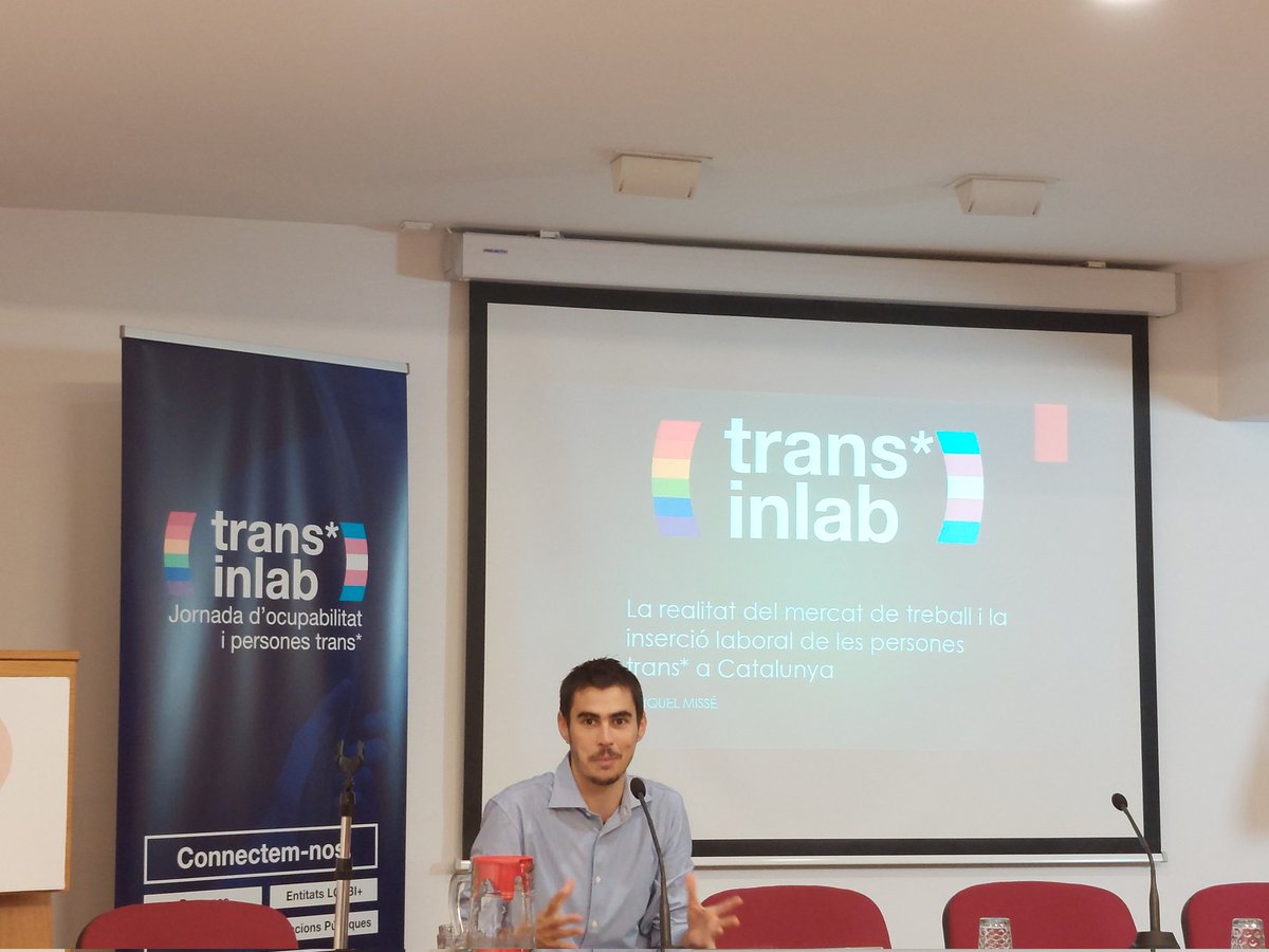 AngelsFont's tweet photo. Coneixent la realitat de les persones #trans* en l'àmbit laboral, a la Jornada #transinlab.
#transinlab22 #lgtbi #ocupaciotrans #transright #empleatrans #Diversitat #terrassa
@Niki_RP @NuriaMarinGarc @TrsOcupacio https://t.co/aiktXOPoAI