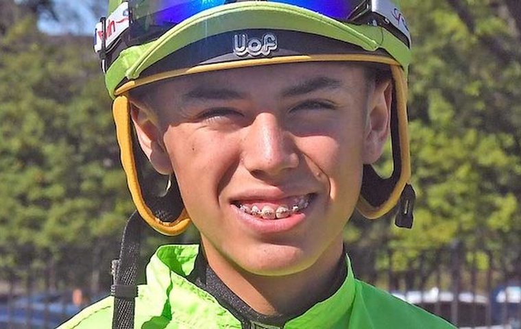 Thoroughbred Racing Commentary tweet media