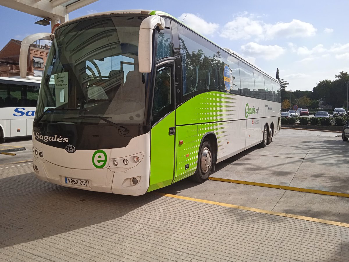 autobuses_cat's tweet photo. @sagalesbus #Beulas #stergoe https://t.co/0fZam6C8Bj