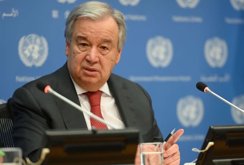 BohHerbert's tweet photo. A sick @UN decreed but won’t uphold a “union of two states equal in status” between majority French-speaking #Cameroun &amp; minority English-speaking #SouthernCameroons. Like just decreeing #Cuba equal to the #USA or #Ukraine is equal to #Russia. Crazy, right? https://t.co/2K2txAHDkM