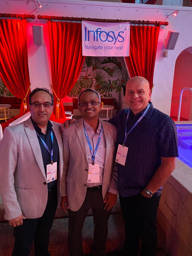 InfosysEvents's tweet photo. Oracle #CloudWorld is finally here. Feel the buzz. Visit us at Booth #202 to know how we can help your business transform into a cloud-connected enterprise. https://t.co/hRUlyI7Pb9 #InfyAtOCW22 #InfosysOracleServices #InfosysCobalt #OCW https://t.co/I0KFvoLFM9