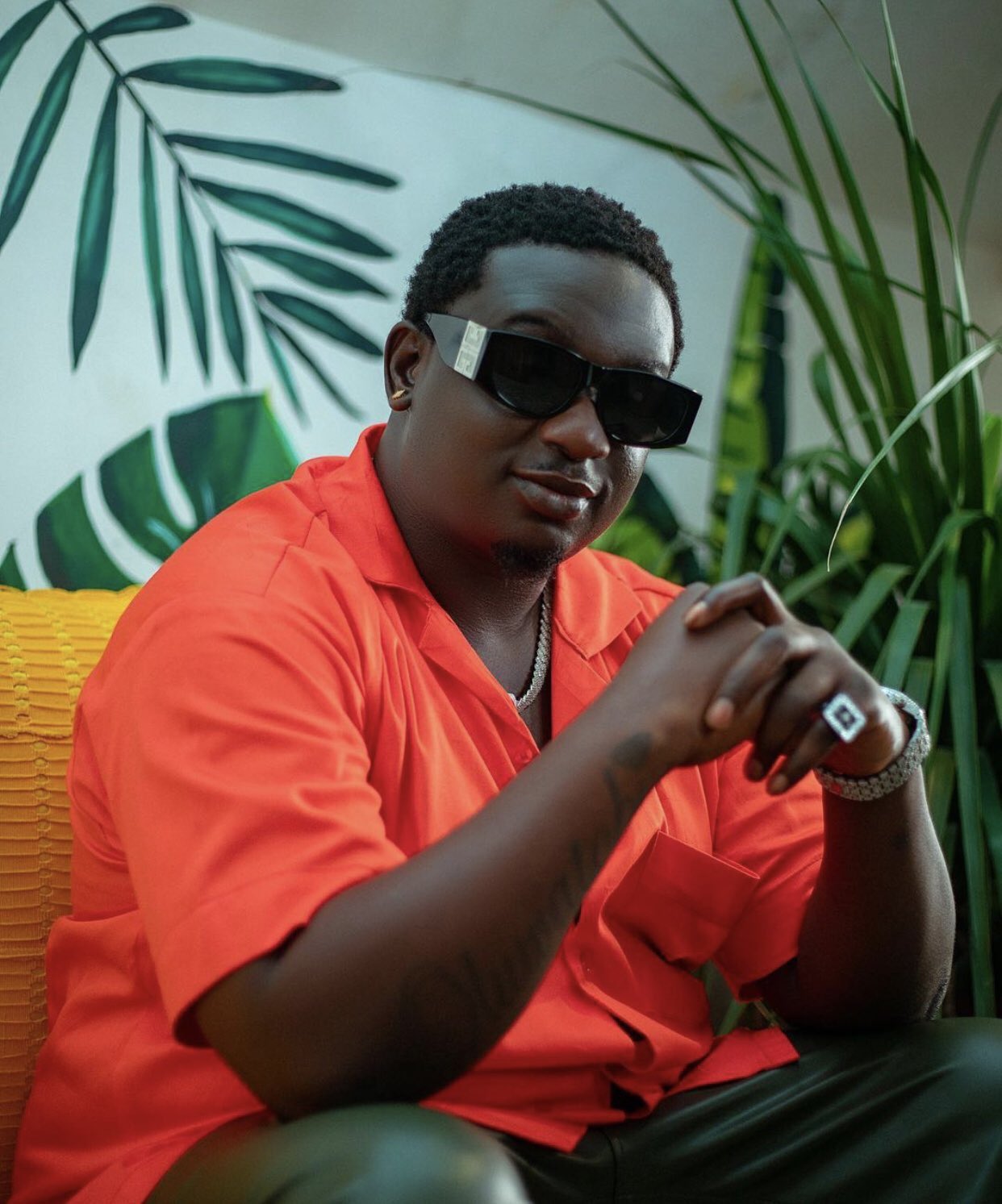Happy 38th birthday to the legendary Wande Coal (   