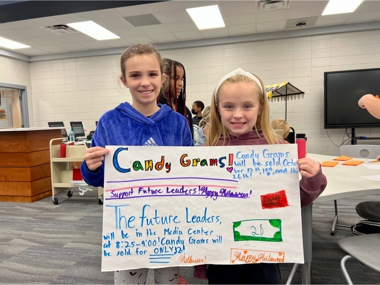 A successful first day of Candy Gram sales with Carver’s Future Leaders! 🍬🎃 The next opportunity for students to purchase at school is October 19. Parents can buy via MyPaymentsPlus, too!