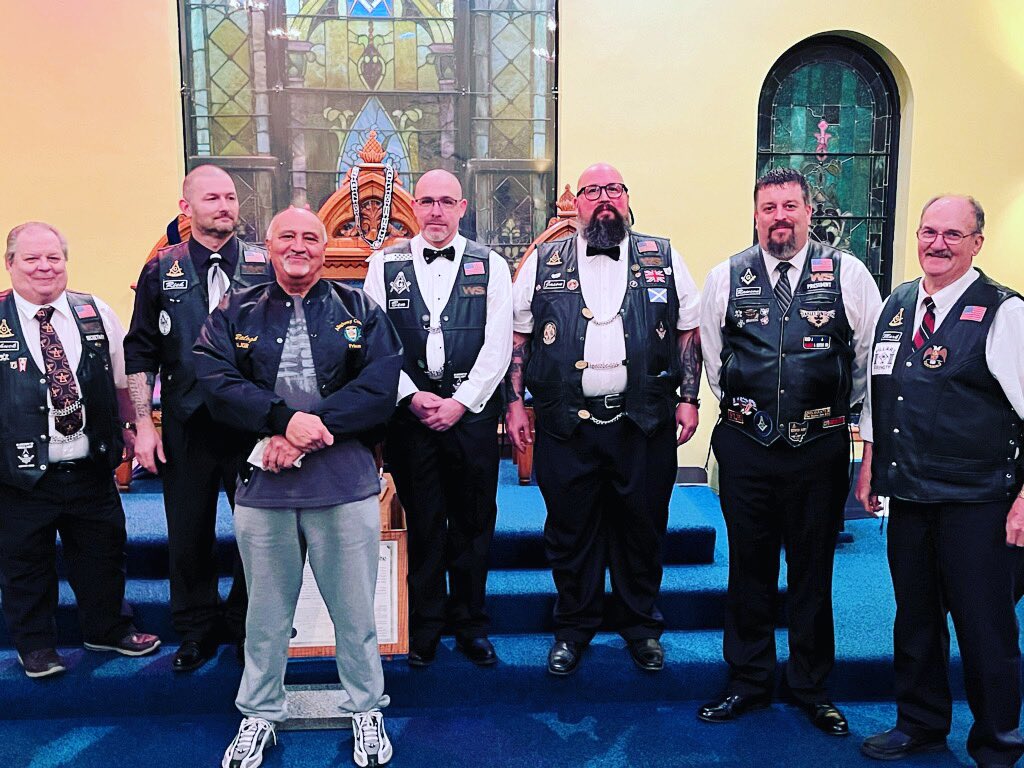 TheTravelingMa5's tweet photo. WB Jason Gorney at the raising of one Brother Conferred by the Pillars of Strength Chapter of Widows Sons!! Hear all about this and more on Episode 44: The Journey!
#freemason #widowsson https://t.co/siPDlocHgU