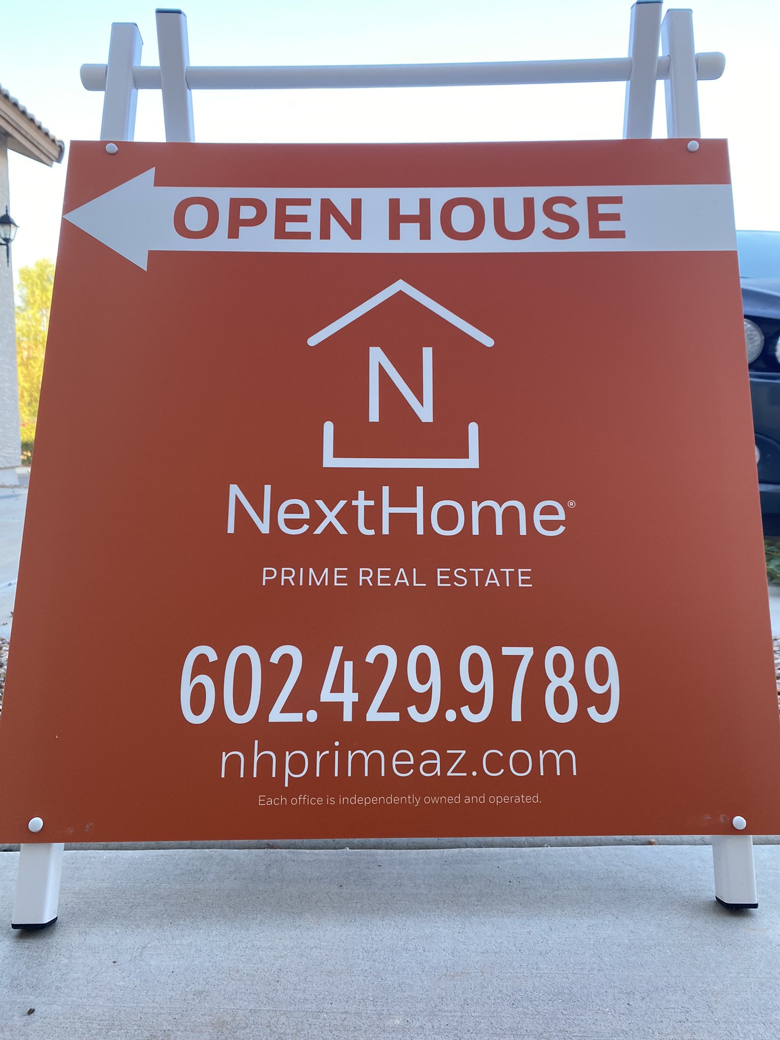 Prime Real Estate: This Condo Will Leave You Breathless! - 428ps79