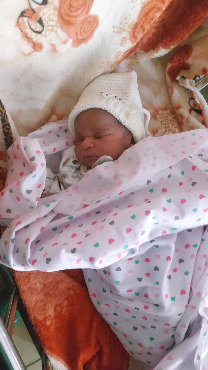 kwambe18's tweet photo. Finally, we're outside sleeping, don't disturb.
I'm counting my blessings, and I'm naming them one by one.
#Itagirl https://t.co/aag0lvH19N