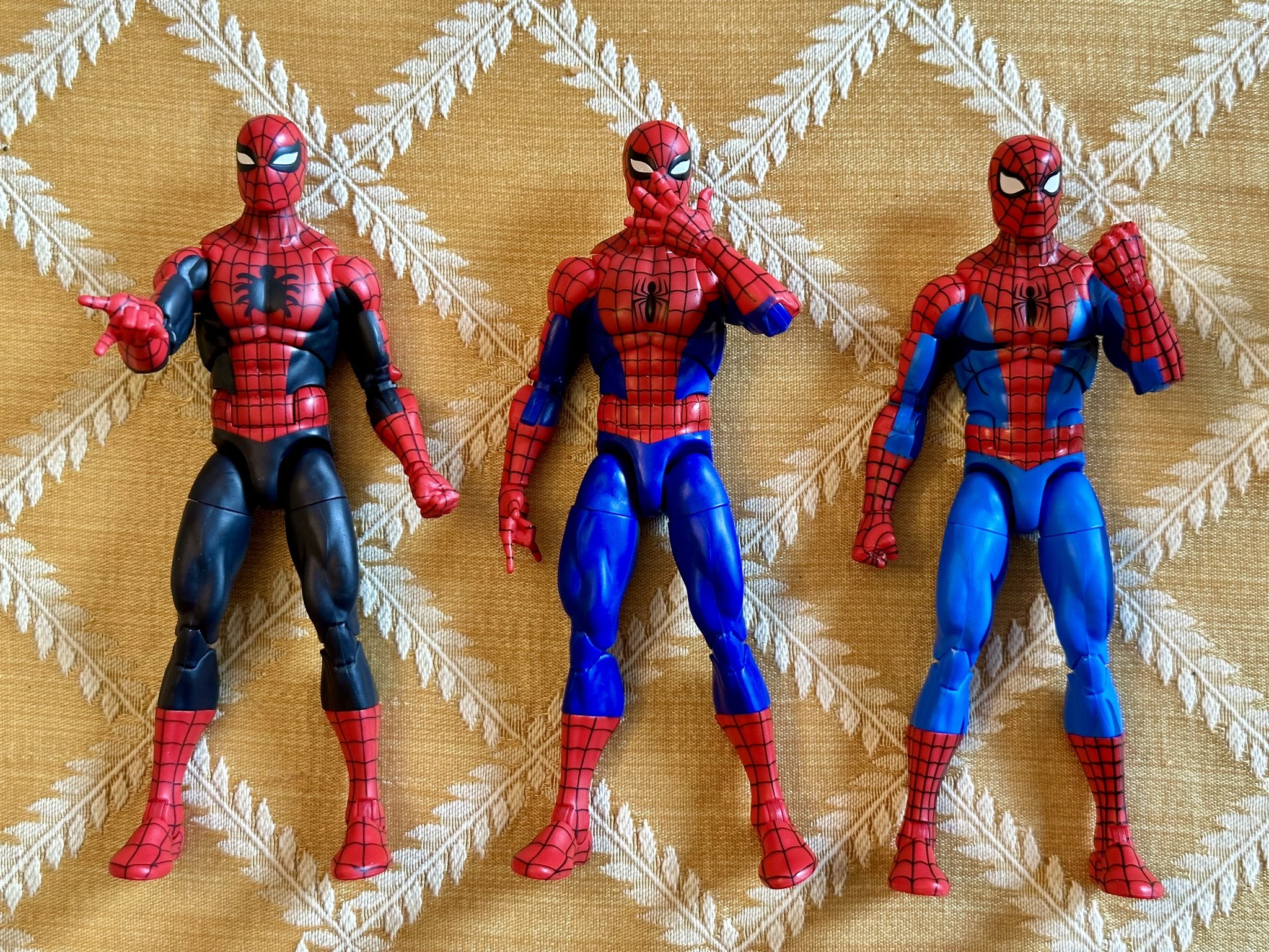 Spider-Man Exclusive Amazing Fantasy Retro Marvel Legends - Marvel