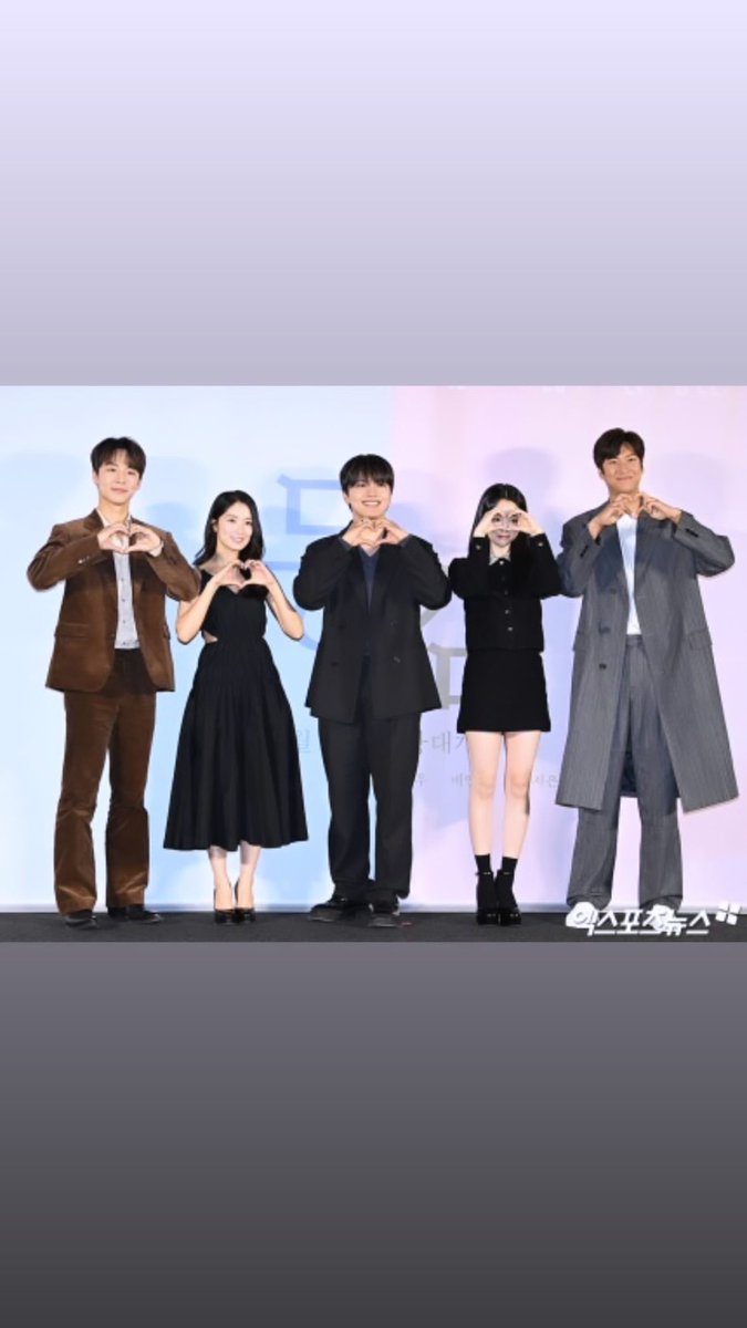 YiSoTitas's tweet photo. [Cho Yi Hyun 🧸: IG Stories 101822]

Yi Hyun’s photos at the ‘Sympathy’ Press Conference held yesterday! ♥️ 

She’s too pretty!

#ChoYihyun #조이현 #YihyunInstaStory 
#CHOsday https://t.co/pNxMvP4dU7