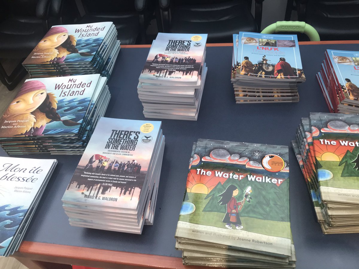 SRCE_Literacy's tweet photo. Thank you to Clean Nova Scotia for providing our Grade 7/8 Science teachers with these beautiful culturally authentic books🥰 #ClimateChange #SRCEPD @CleanFoundation https://t.co/svtPqwsyeT