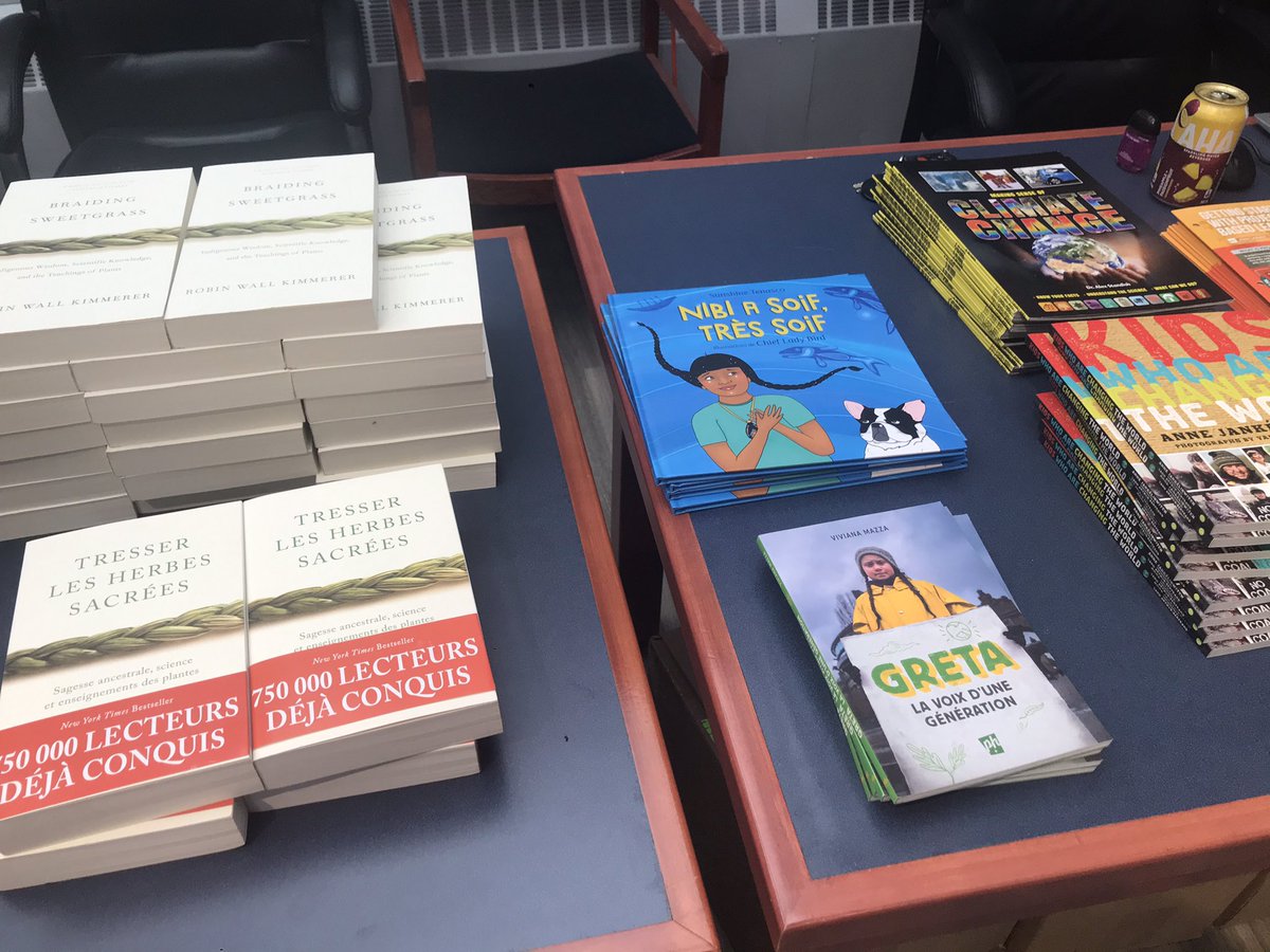 SRCE_Literacy's tweet photo. Thank you to Clean Nova Scotia for providing our Grade 7/8 Science teachers with these beautiful culturally authentic books🥰 #ClimateChange #SRCEPD @CleanFoundation https://t.co/svtPqwsyeT