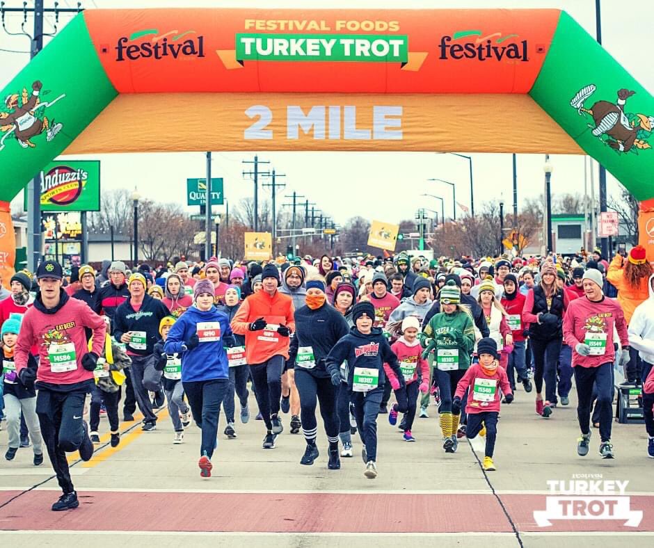 𝙍𝙐𝙉, don't walk, to sign up for the 2022 Festival Foods Turkey Trot before prices increase!

Register by 11:59 p.m., 10/31 to take advantage of our 𝙡𝙤𝙬𝙚𝙨𝙩 𝙥𝙧𝙞𝙘𝙚𝙨.

Go to FestivalFoodsTurkeyTrot.com to 𝙨𝙞𝙜𝙣 𝙪𝙥 𝙣𝙤𝙬!