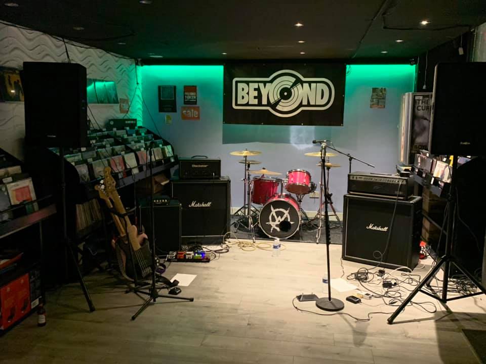 beyond_vinyl's tweet photo. Which band/artists needs to do an intimate "Beyond Session" at our store??
Tag them & lets make some magic happen....
Lets start with @InhalerDublin
@RSDUK @AlbumDayUK @officialcharts #beyondsessions #beyondvinyl @beyondrecordsne https://t.co/s1GjkLsNNG