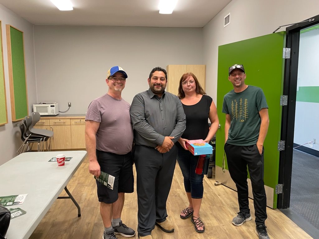 moe_eltassi's tweet photo. Being able to connect with our community so we can work together and make our community thrive is one of my greatest pleasures. 
#wpg #mb #wpgmb #wpgpoli #mbpoli #winnipeg #manitoba https://t.co/AJlfFO7ws5