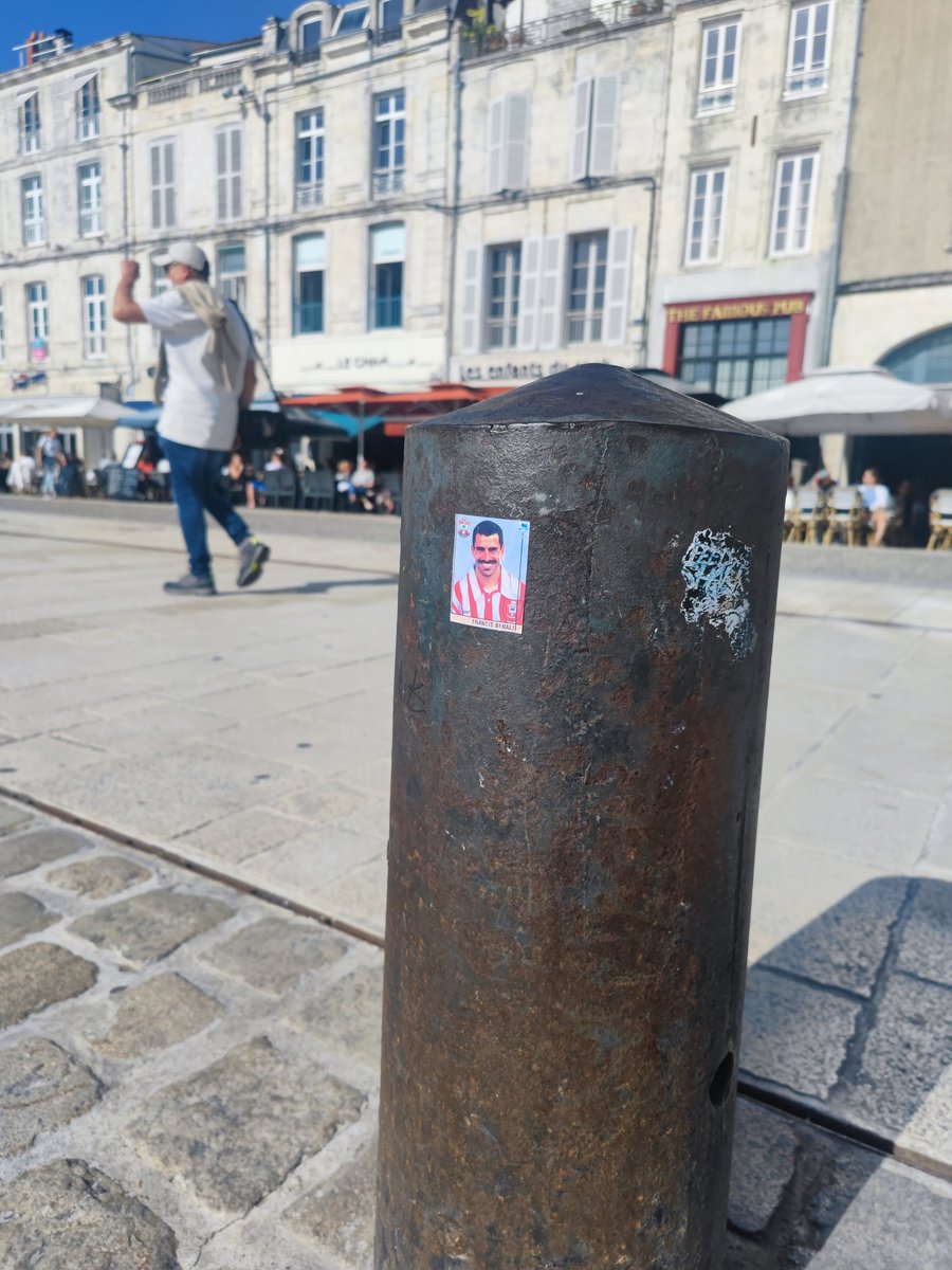 Nice to see <a href="/FrannyBenali/">Francis Benali MBE</a> in #LaRochelle #benaliontour <a href="/BenaliOnTour/">Benali On Tour</a>