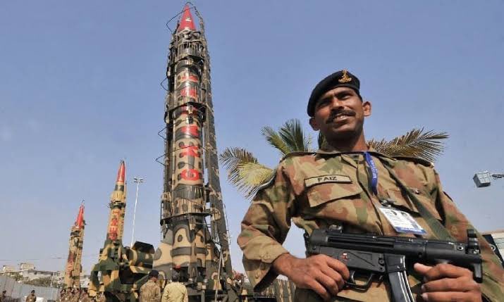 WajeehAhmedJan's tweet photo. Pakistan is a responsible nuclear country. There are only few states in the world who have developed nuclear technology and Pakistan is one of those countries. Pakistan is also entitled as the first Islamic country to possess Nuclear technology.
#PakistanIsSafe #FocusPakistan https://t.co/byFd2zGT2n