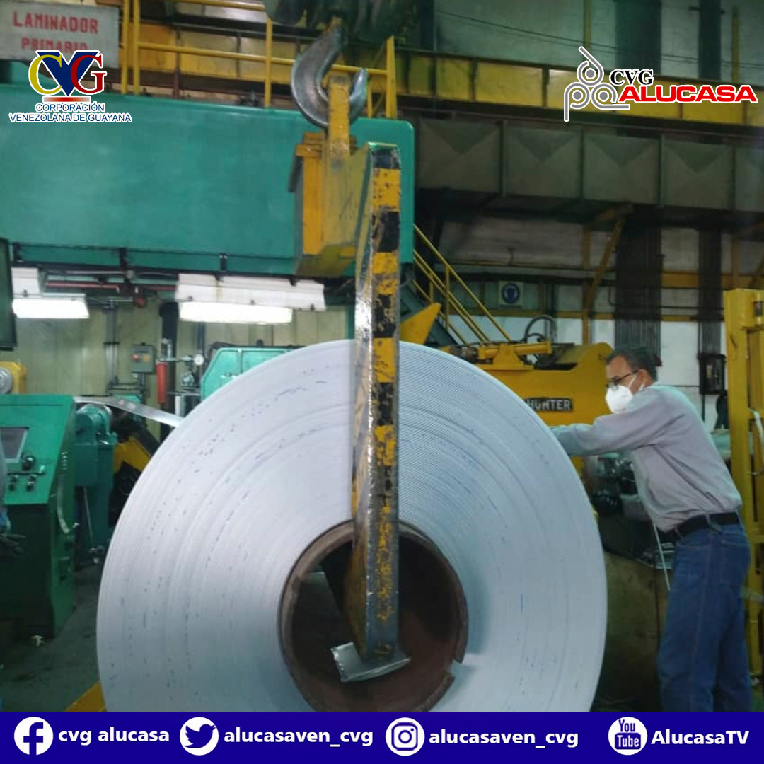 #CVGProductiva En CVG Alucasa nos mantenemos activos y comprometidos con la Patria haciendo lo que sabemos hacer; transformar el mejor aluminio del país contribuyendo al aparato económico y productivo de la Patria #ProducirEsVencer #ManosProductivas 
 #UnidosConElCastañoYTejerías