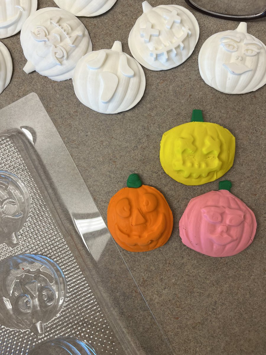 Julia's #STEAMing up Learning! tweet media