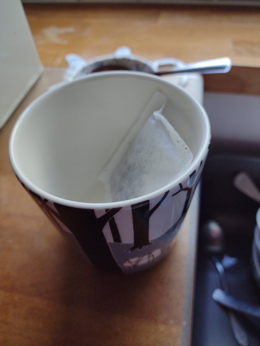 Ali Smith tweet media