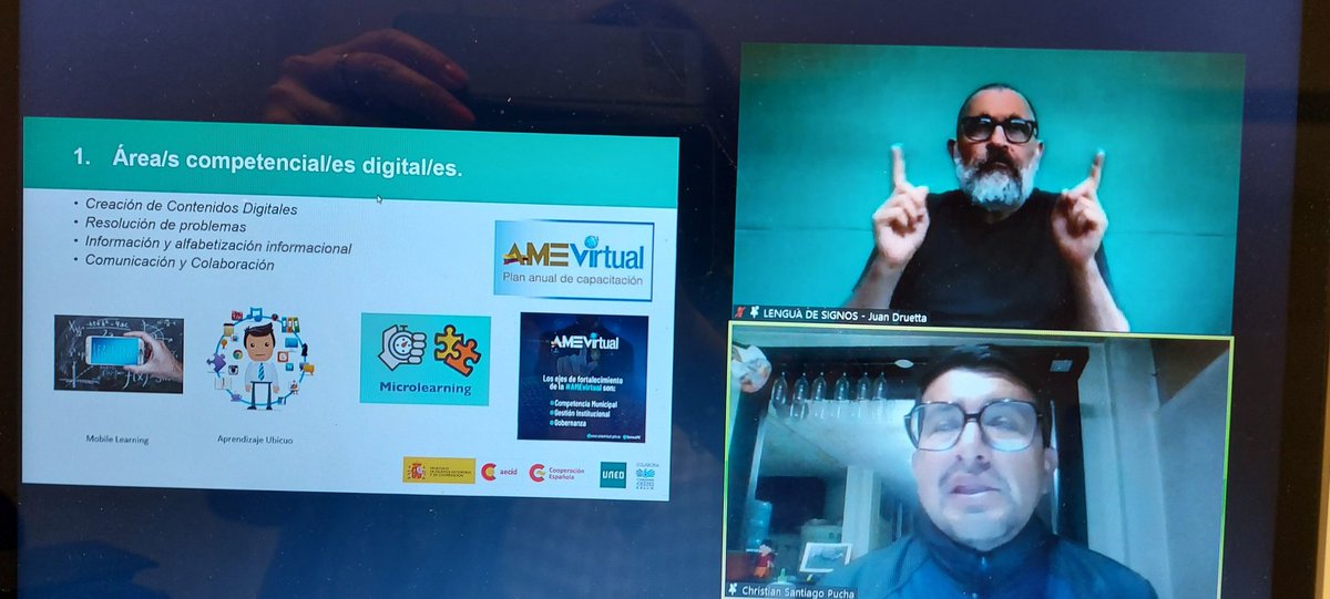 #FormadoresCompetenciasDigitales
Empezamos el segundo día... <a href="/UNED/">UNED</a> <a href="/AECID_es/">AECID</a> <a href="/CFCESantaCruz/">CFCE Santa Cruz</a> <a href="/compedigi1/">compedigi</a>