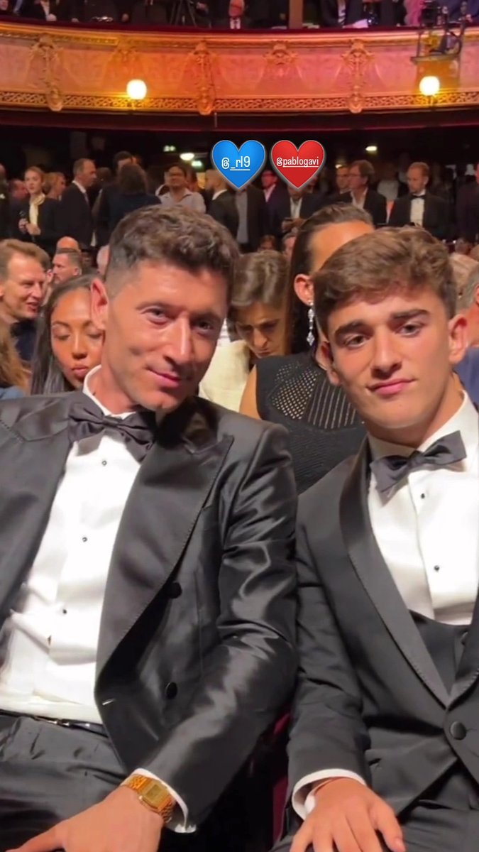 Emma🦓 tweet media