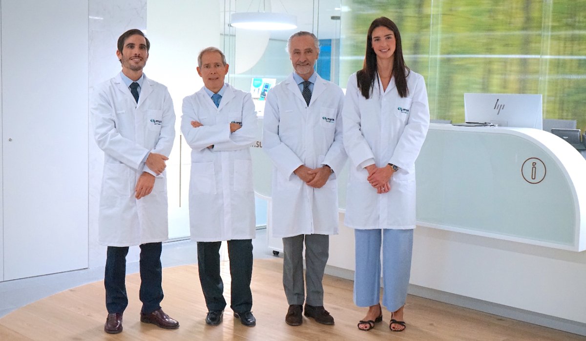 Olympia_GrupoQS's tweet image. El prestigioso Dr. José Luis Martín del Yerro, experto en Cirugía Plástica, Estética y Reparadora, es la nueva incorporación al #LifestyleCenter de #Olympia. Junto con su equipo, desarrolla los procedimientos más avanzados en este tipo de tratamientos my.mtr.cool/ibfcpybtwy