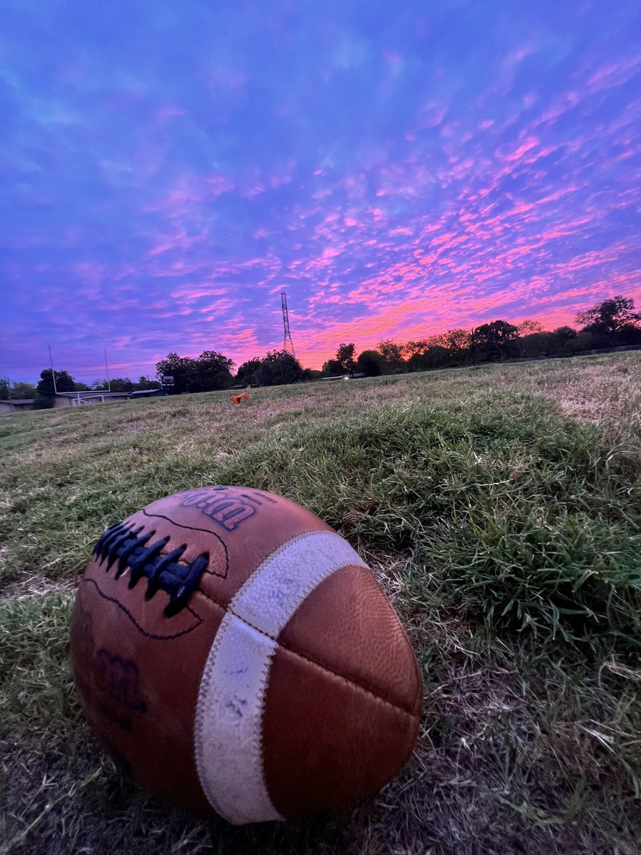 coach sack (@coach_sack) on Twitter photo not quite a volleyball court, but man this field looked pretty on this crisp fall morning! felt like football! ππ€<a href="/BoysKrueger/">Krueger Boys Athletics</a> <a href="/coachperez27/">Coach Perez</a> <a href="/CoachBueno4_13/">Coach Bueno</a> @PRINCIPALRUBIO not quite a volleyball court, but man this field looked pretty on this crisp fall morning! felt like football! ππ€<a href="/BoysKrueger/">Krueger Boys Athletics</a> <a href="/coachperez27/">Coach Perez</a> <a href="/CoachBueno4_13/">Coach Bueno</a> @PRINCIPALRUBIO