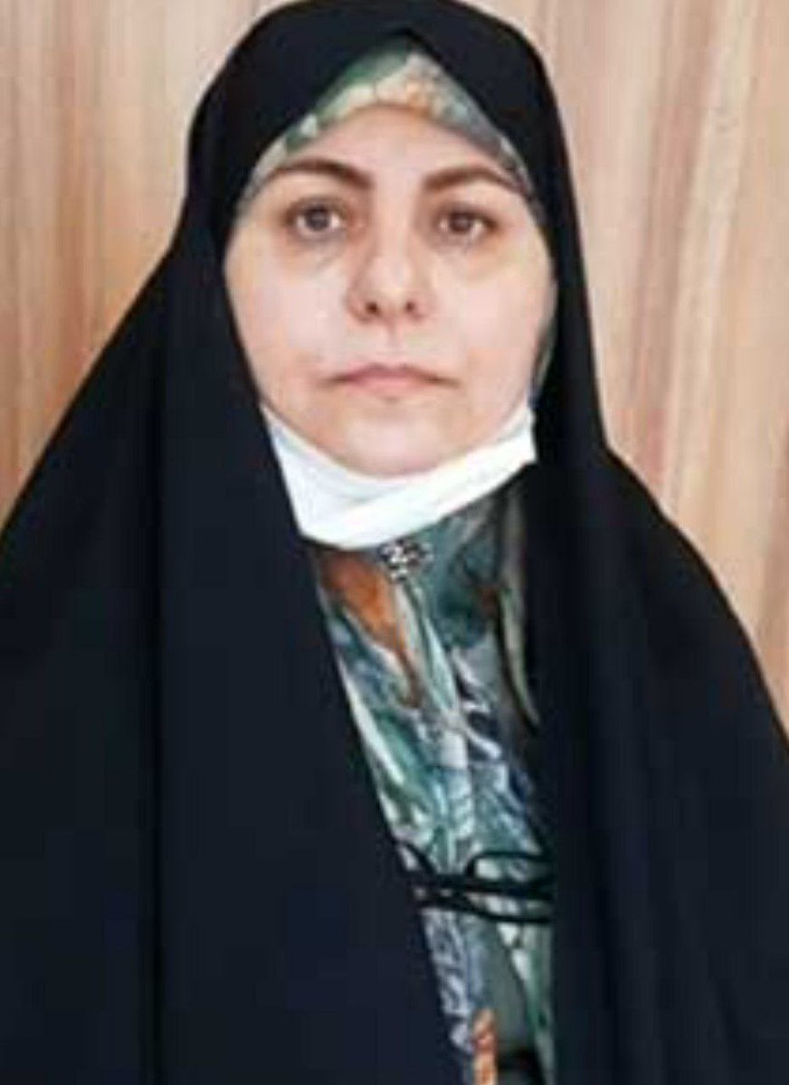 Goftaniha's tweet photo. فراموش نخواهیم کرد‌که بهناز مدبری (مدیر مدرسه) دوشنبه ۲۵ مهر پس از تجمع و شعارهای دانش آموزان مدرسه دخترانه نیکان در تهران با مزدوران لباس شخصی که برادرش در میان آنها بود تماس گرفت و اجازه ورود آنها را به مدرسه داده اند تا دختران دانش آموز را لت و پار کنند...
#بیشرف ننگ بر تو‌ https://t.co/5p8INoLthc