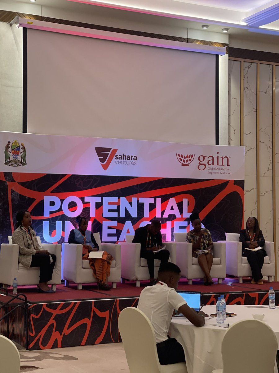 “Building a better tomorrow is a youth initiative program to empower &amp;engage youth in the agriculture sector. This initiative gives various opportunities to youth &amp;women so as to improve food security throughout food value chain” - Ministry of Agriculture representative; Vumilia