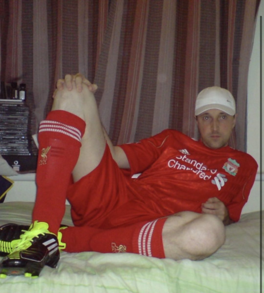 EllisTortely's tweet photo. Rob Branson watching Liverpool on the fire stick @robert_branson #Liverfool https://t.co/vKLQhoLTc4