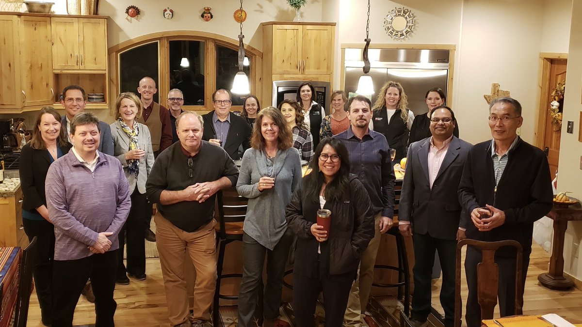 #NMSUResearch #NMSUCreativity - Wonderful evening with colleagues <a href="/FLCDurango/">Fort Lewis College</a> envisioning research and educational collaborations for #studentsuccess.