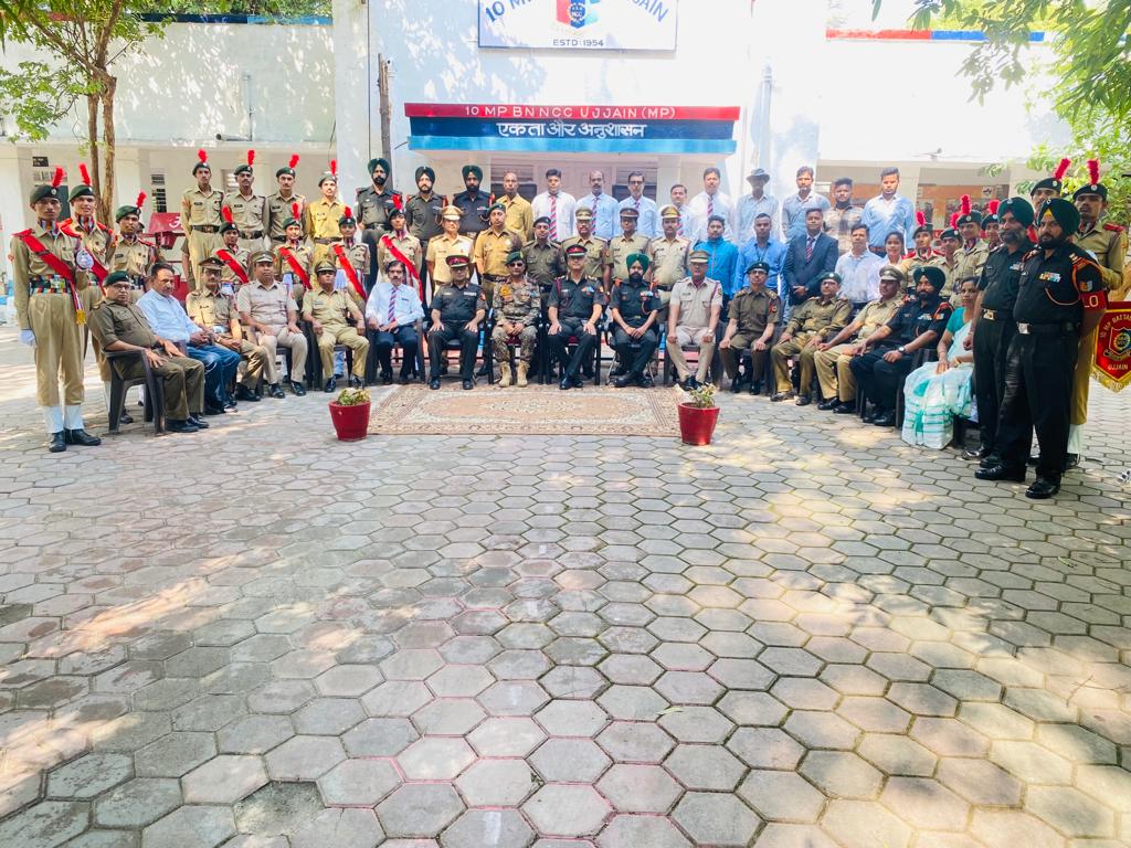 NccDteMPCG's tweet photo. #ADGvisit
Maj Gen Ajay Mahajan, ADG MP&amp;CG Dte visited 10 MP NCC Bn,Ujjain under Indore Gp on 17 Oct. The General interacted with all cdts,PI staff and ANOs and motivated them to keep up doing the good work. He also vis few instts. 
@HQ_DG_NCC_
@drajaykumar_ias 
@PRODefNgp https://t.co/ZDGg71Pc4b
