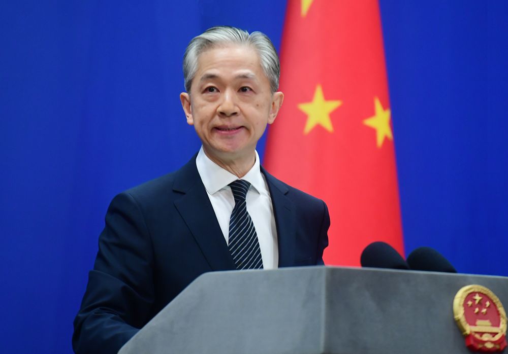 MFA_China's tweet photo. The BRI transcends the outdated mentality of geopolitical games, and created a new model of international cooperation. It is not an exclusive group, but a broad, open and inclusive stage for all. https://t.co/AqCo1h0RMi