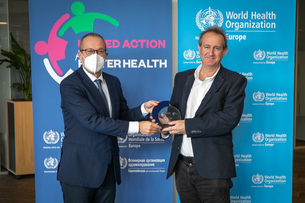 Huge congrats to Professor Tim Sharpe, our Head of Architecture, who has been presented with a World Health Organisation (WHO) Europe award in recognition for his work, specialising in indoor ventilation and transmission, during the COVID-19 pandemic bit.ly/3s2xdy7