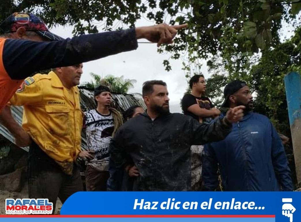 #EsNoticia 📢Alcalde <a href="/RafaelMaracay21/">Rafael Morales</a> monitoreo las zonas afectadas del Castaño

Las áreas más afectados son el sector El Palmarito, Ojo de Agua,  la urbanización y Av. Principal del Castaño

Mas Detalles Aquí 👉▶️bit.ly/3ScpJDk