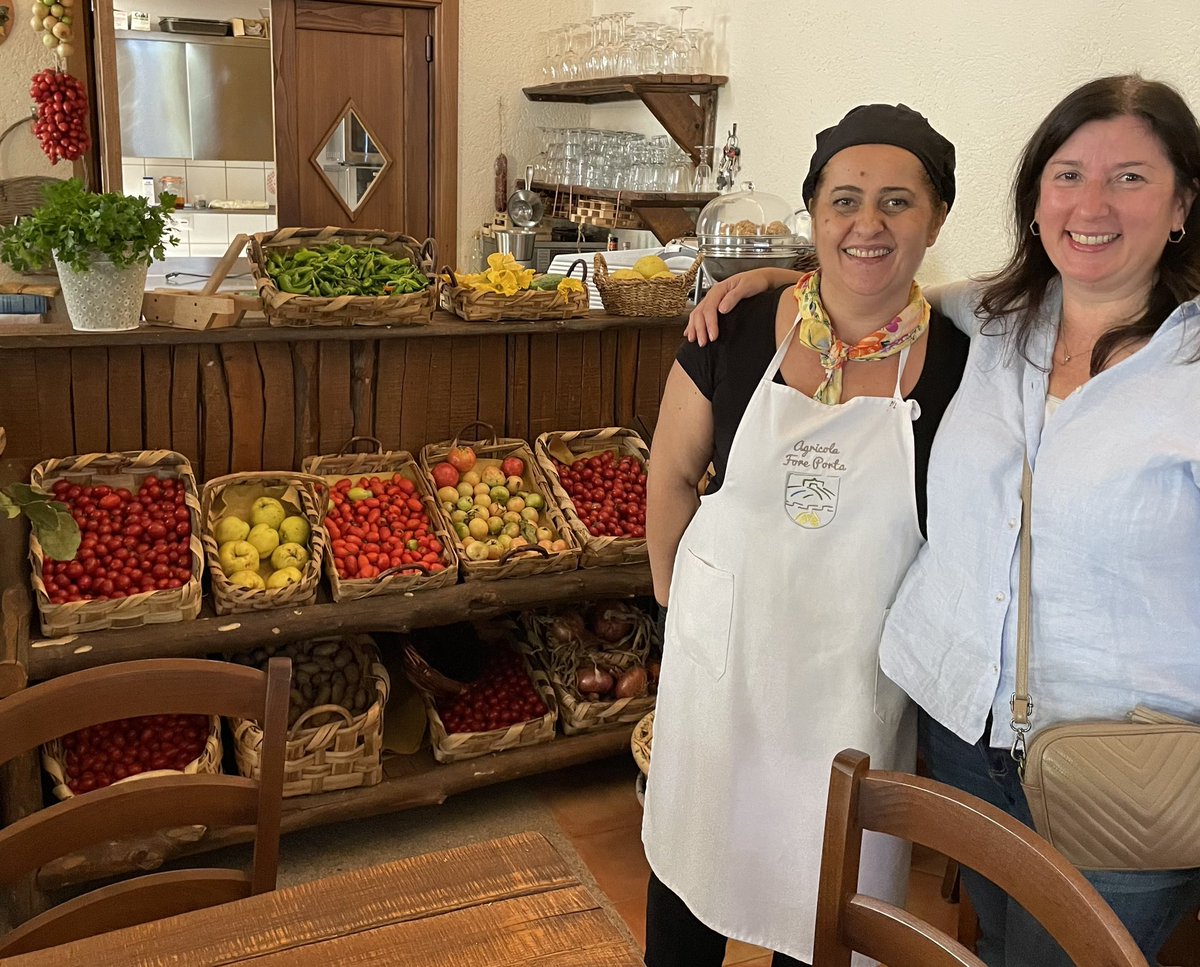 SidLawrenceRoma's tweet photo. Spent a wonderful morning with my extended Famiglia Italiana in Amalfi who run #AgricolaForePorta https://t.co/hxZIWyr8EV Just keep walking up the Valley of the Ferriere and you will receive the warmest of welcomes from Mamma Mena and delicious #slowfood #zerokm treats. 🇮🇹❤️ https://t.co/oi30T3EI9h