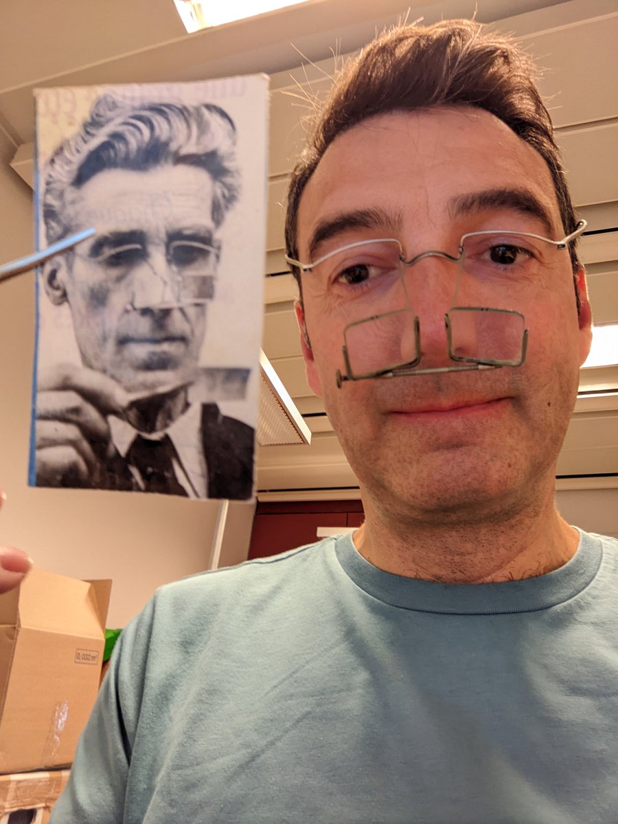 By far the most enjoyable description I've had to do this last few weeks in Geneva. The actual binocular glasses worn by legendary forger Jean de Sperati. We've some never seen before material in our December auction. #philately
davidfeldman.com/2021/11/the-ph…