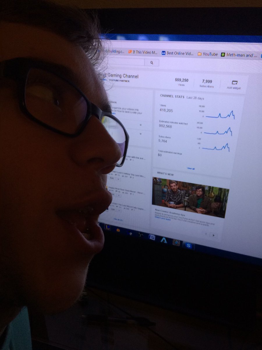 MrFruitYT's tweet photo. I started my YouTube channel around the same time my now wife and I started dating - she took a lot of photos to document the early days. Grateful she believed in me and stuck around, and thanks to everyone who’s watched! https://t.co/jvpOY01NMF