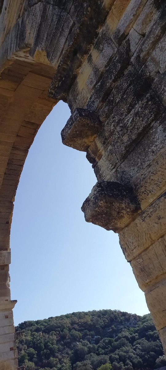 RubG0's tweet photo. Visiting Pont du Gard (aqueduct built by romans around 50 AD) https://t.co/jwFxi1c1lE
